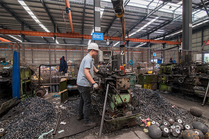 图们网架配件-螺栓球加工车间