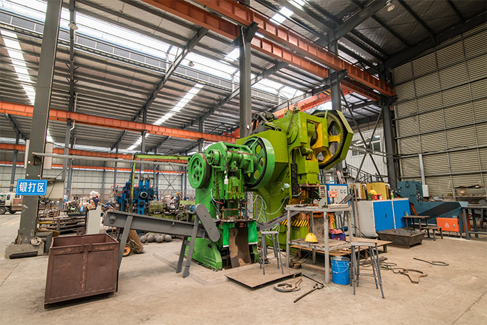 图们网架配件-锥头加工车间